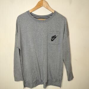 Nike Pocket T-shirt Long Sleeve Hi Low